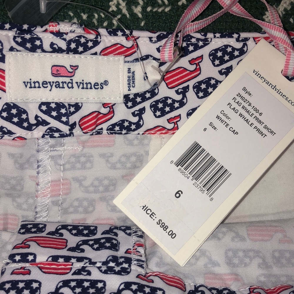 NEW! Vineyard Vines Whale Flag Shorts Size 6 - Picture 6 of 7